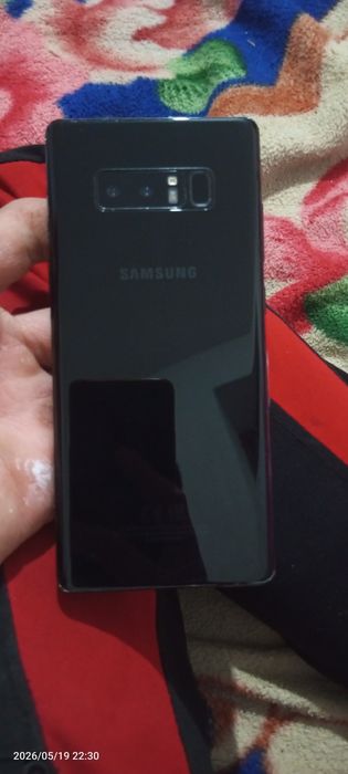 Samsung note 8 ruchkasi bor ishlaydi