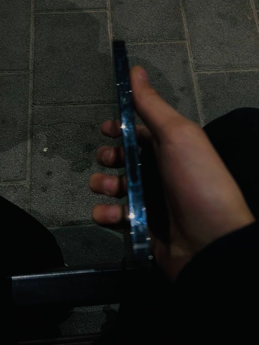 Iphone 12 pro mokriy