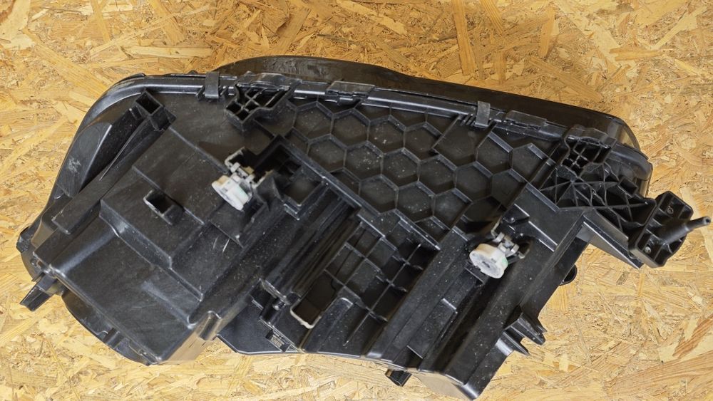 Десен фар за БМВ Х5 Г05 BMW X5 G05 Laser