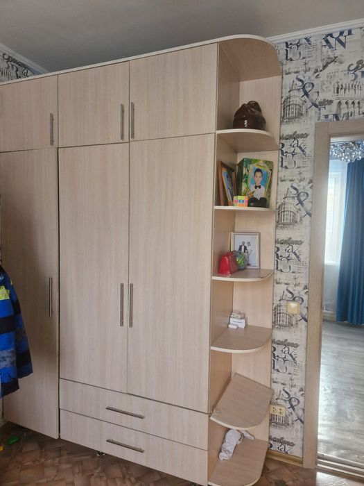 Продам мебель в детскую