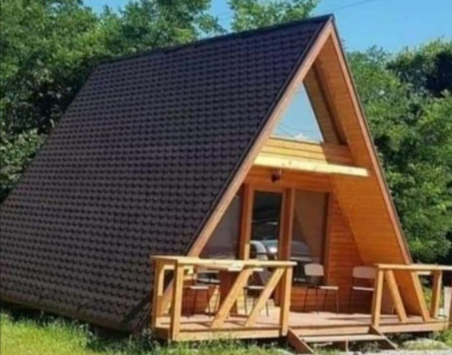 Vând cabane tip A acceptam variante auto