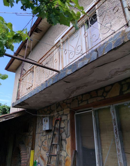 Продава къща в с.Джерман общ.Дупница