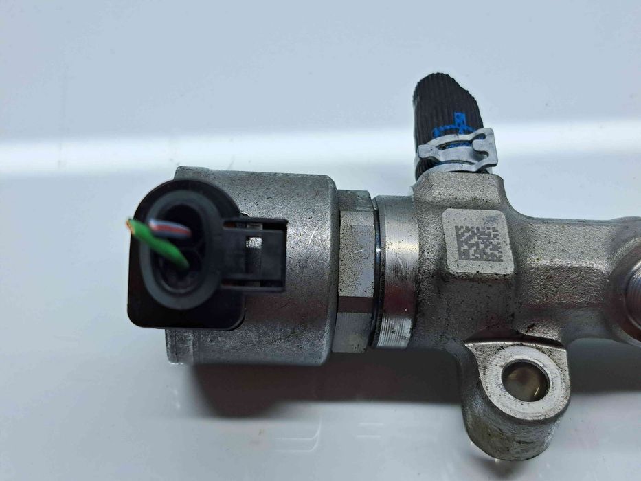 Rampa injectoare  AUDI A4 (8W2, B9) [Fabr 2015-prezent] 04L089G 1.6 TD