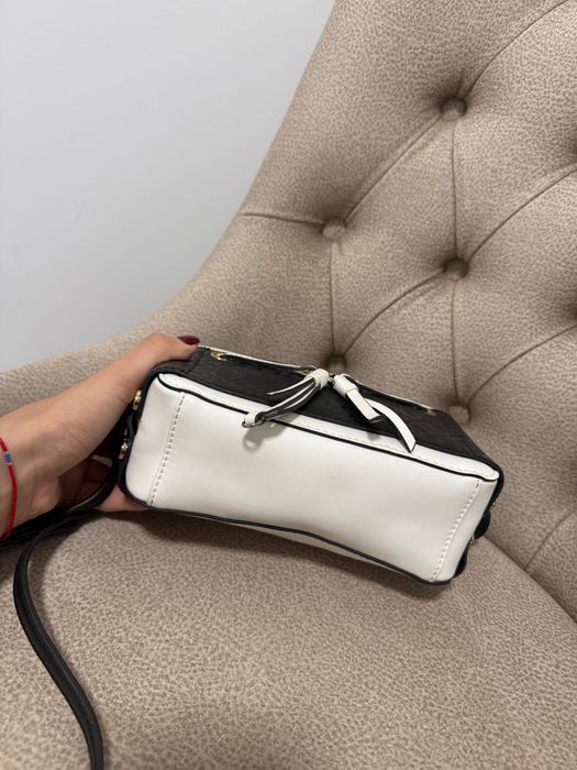 Оригинална чанта GUESS