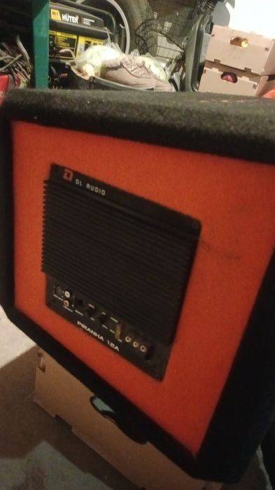 Продам саб колонки и усилитель