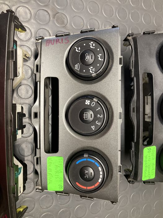 Управление климатик за тойота аурис/Toyota auris 06-11г