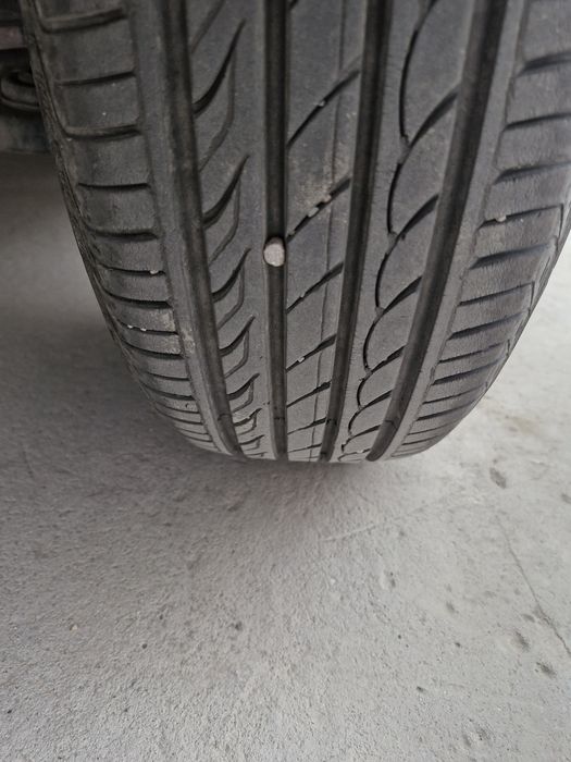 185/65R15 Шины 4шт