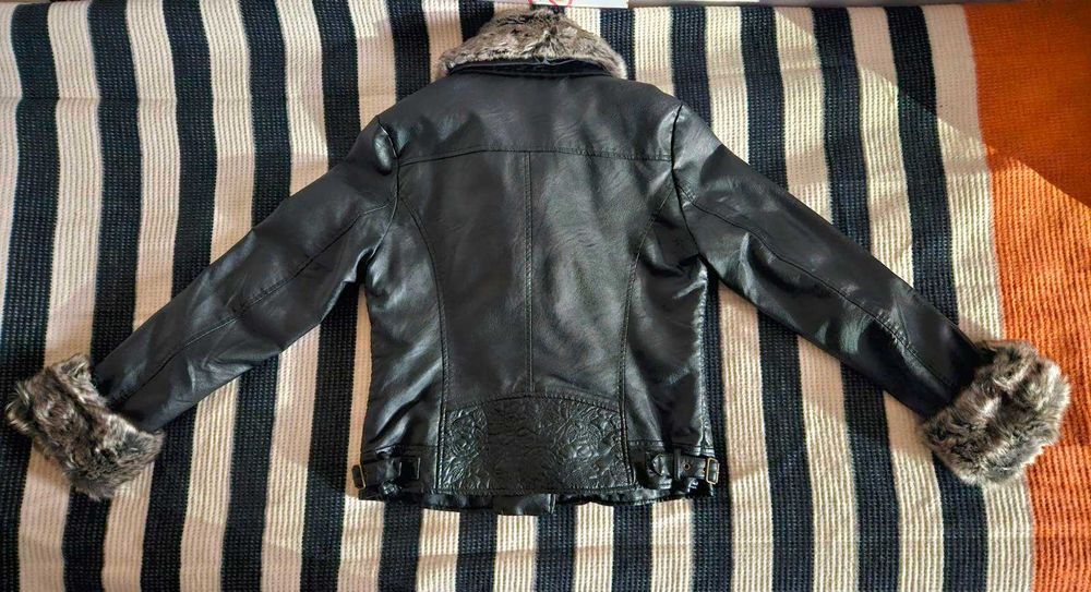 Дамско кожено яке, черно