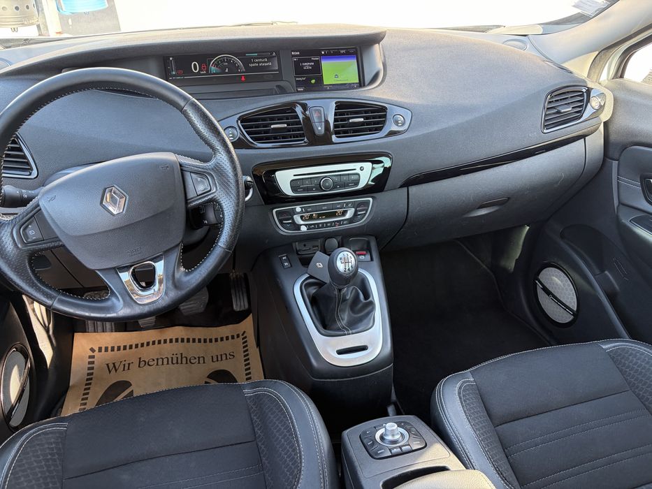 RENAULT Scenic 2015 — imagine 2