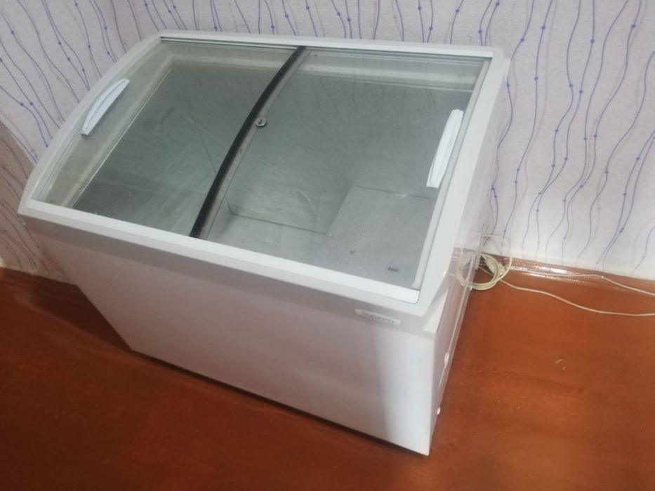 Продается б/у Морозильник