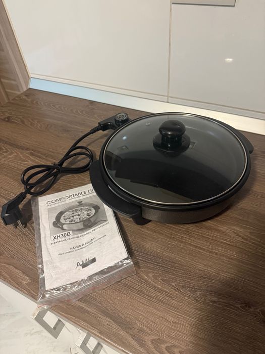 Tigaie electrică pentru pizza