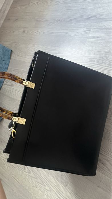 Сумка б/у в хорошем состоянии