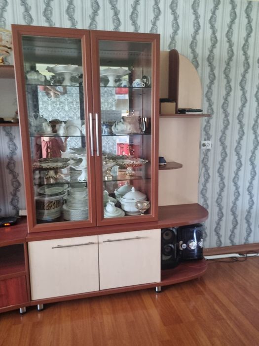 Стенка в гостинную