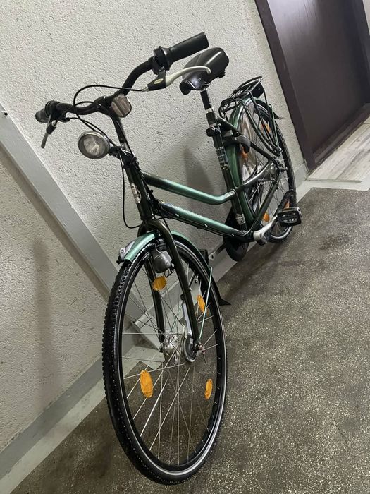 Vand bicicleta in stare buna
