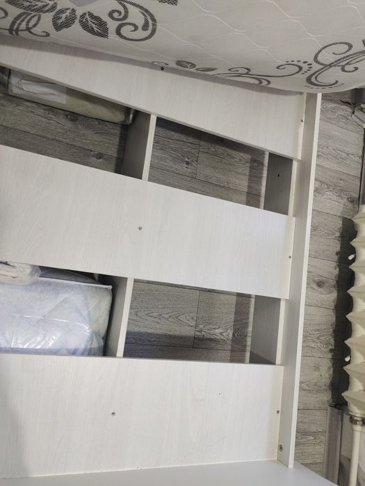 Продам кровать в хорошем состоянии