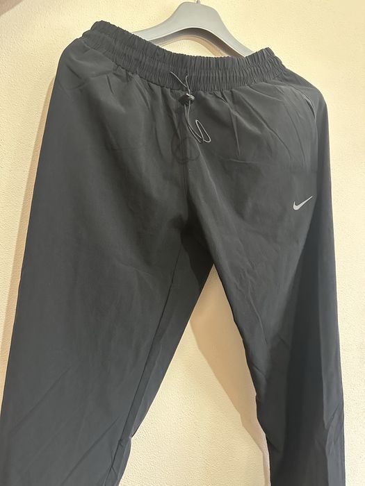 Дамско долнище Nike