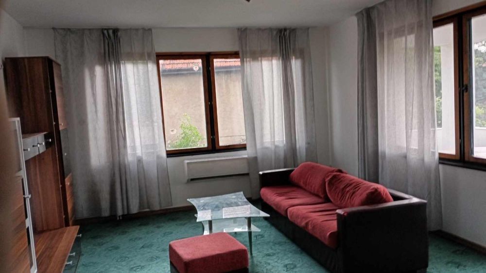 Дава се под наем Етаж от къща в София, Разсадника - 137 кв.м за 600 € - Снимка #1