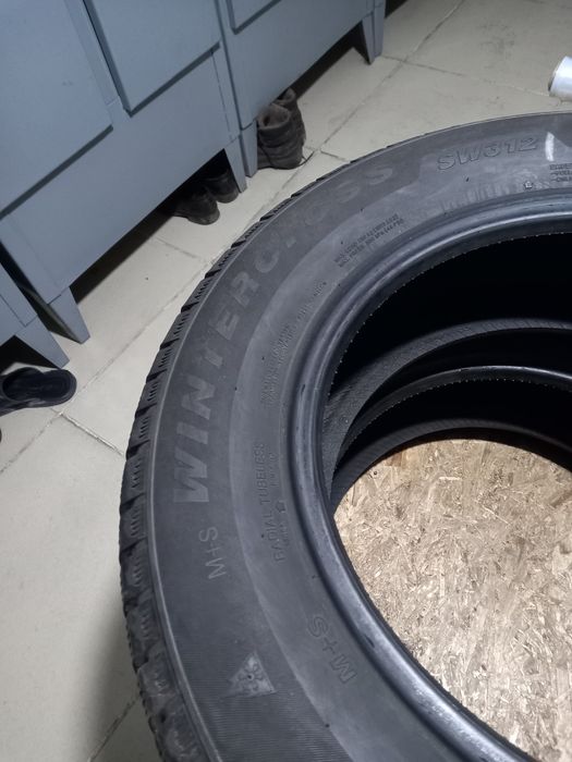 Резина лепучка для газель