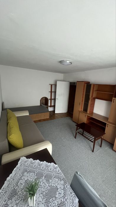 Inchiriez apartament 2 camere
