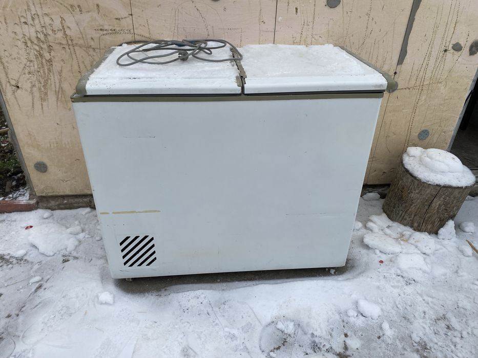 Продам  Морозильник