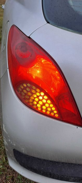 Peugeot 207 1.6 HDI 90к.с