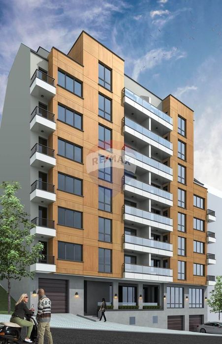 Продава се Двустаен апартамент в Варна, Център - 85 кв.м за 1965 €/кв.м - Снимка #7
