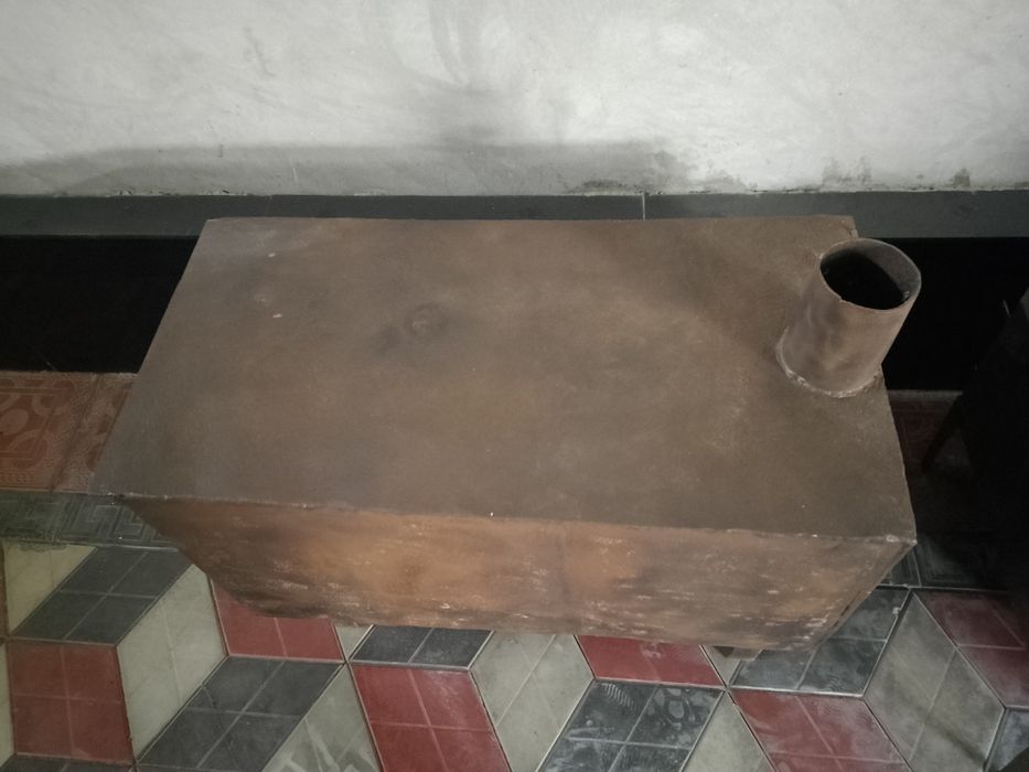 Katta O'tin pechka sotiladi