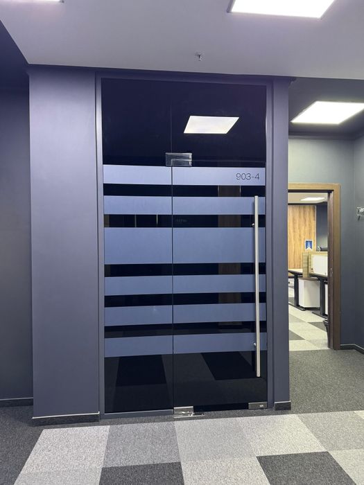 Ойнали витражлар перегородкалар