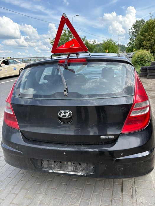Dezmembrez Hyundai i30 1.6 CRDI