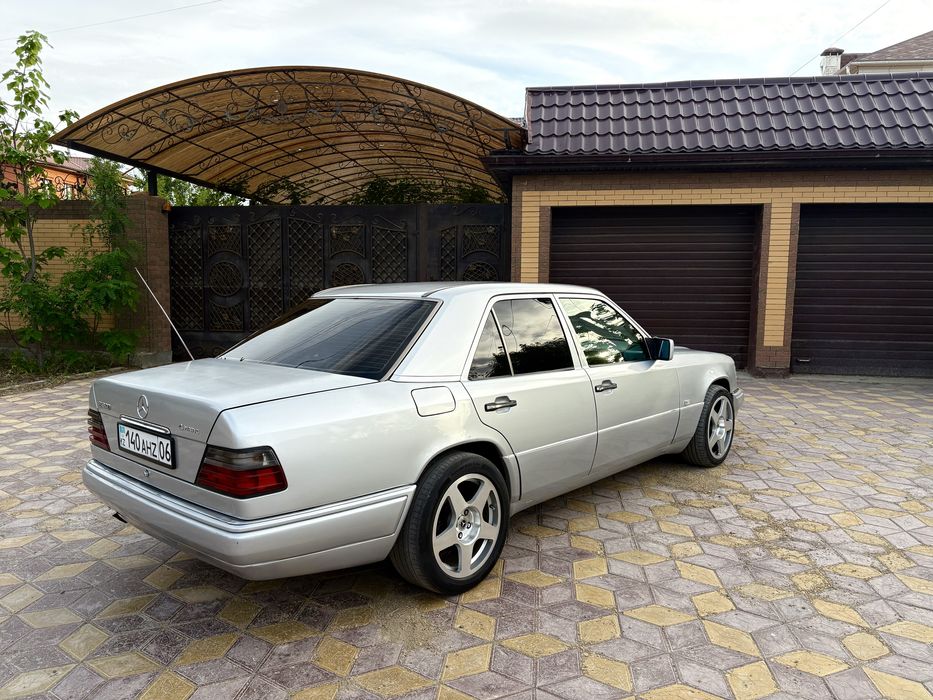 Продается Mercedes w124