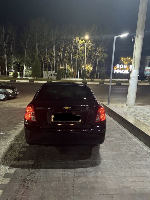 Lacetti Gentra 2023