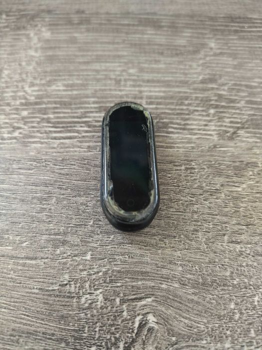 Smart часы Xiaomi Mi Band 4