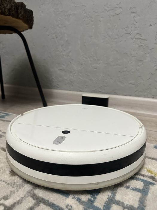 Робот-пылесос Xiaomi Mi Robot