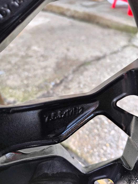 Продавам 17" алуминиеви джанти 5х114.3 67.1мм