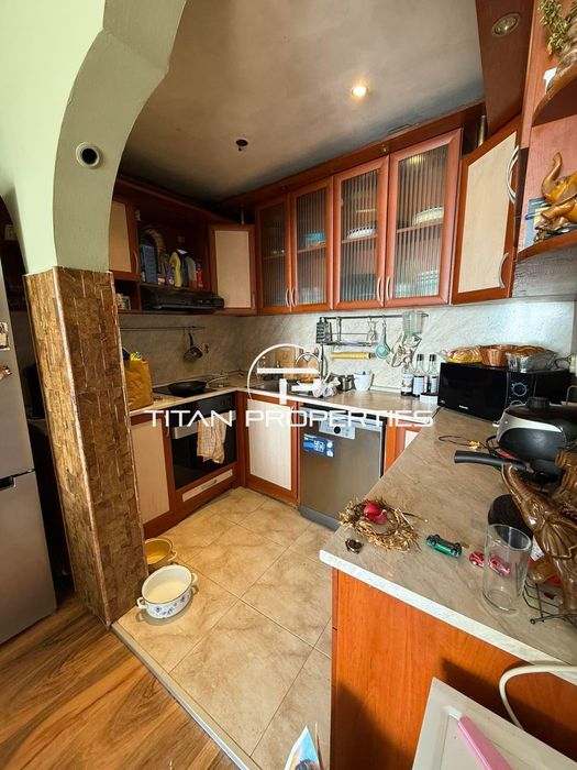 Продава се Етаж от къща в Бургас, Сарафово - 84 кв.м за 1002 €/кв.м - Снимка #1