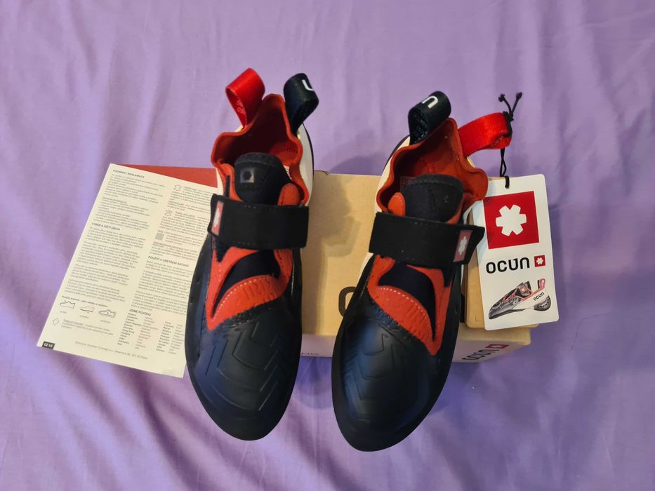 Espadrile de escalada