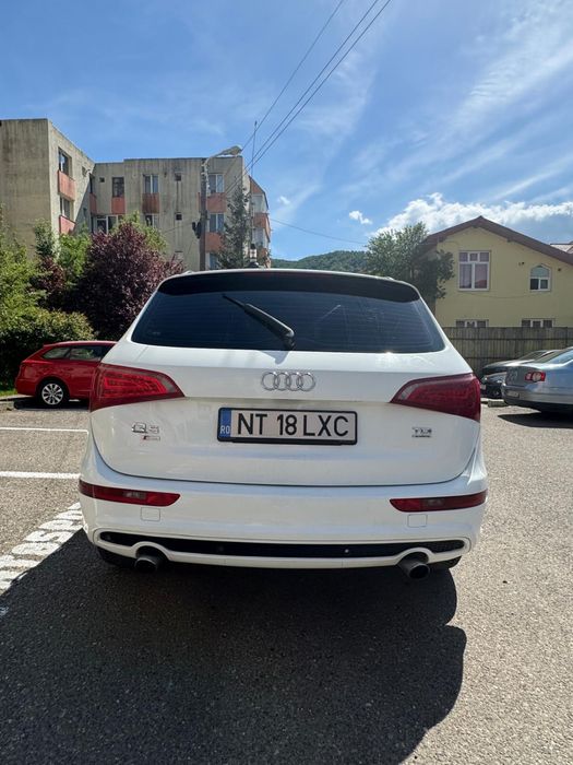 AUDI Q5 S-line  2.0 TDI QUATTRO 4x4 – 2012 – MANUALA
