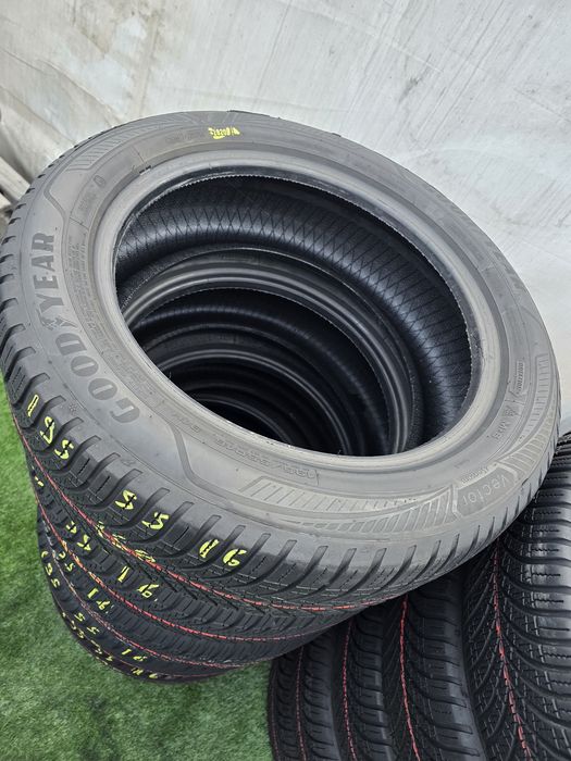 195.55.16 goodyear m+s
