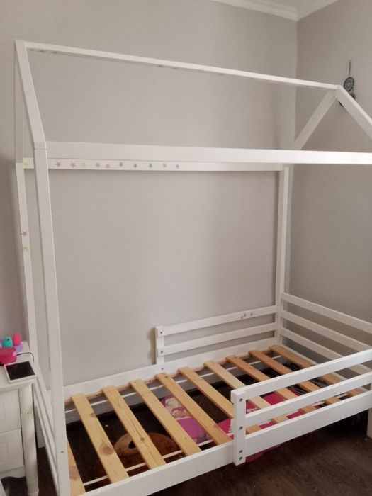 Кровать домик 160*80 продам