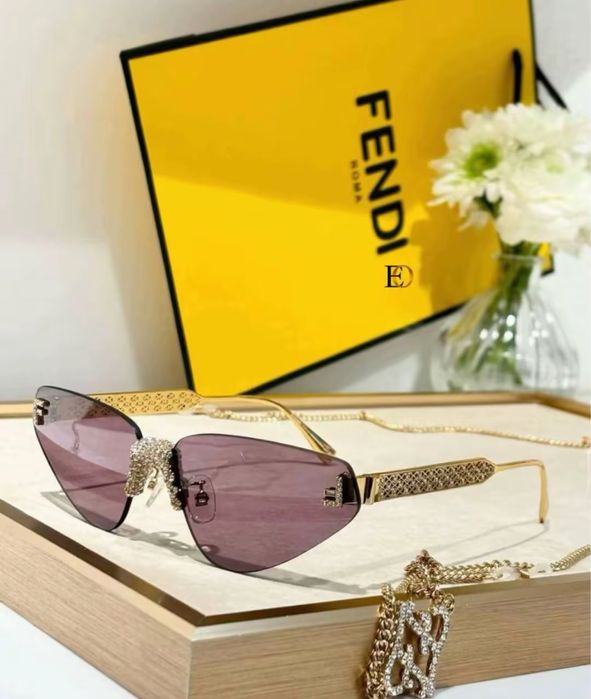 ochelari damă fendi