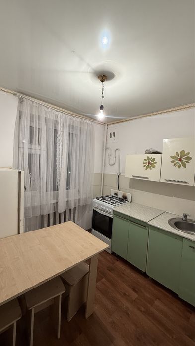 100 000тг +ком услуга