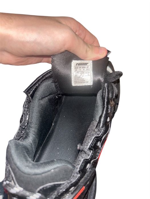 Balenciaga runner graffiti