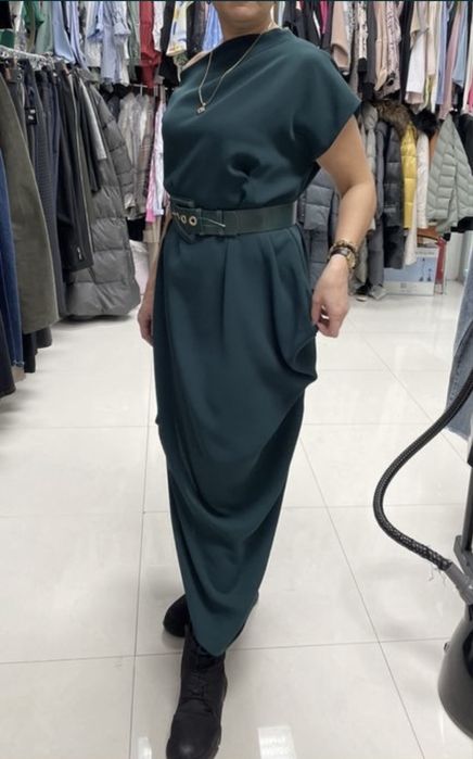 Платье вечернее зеленое