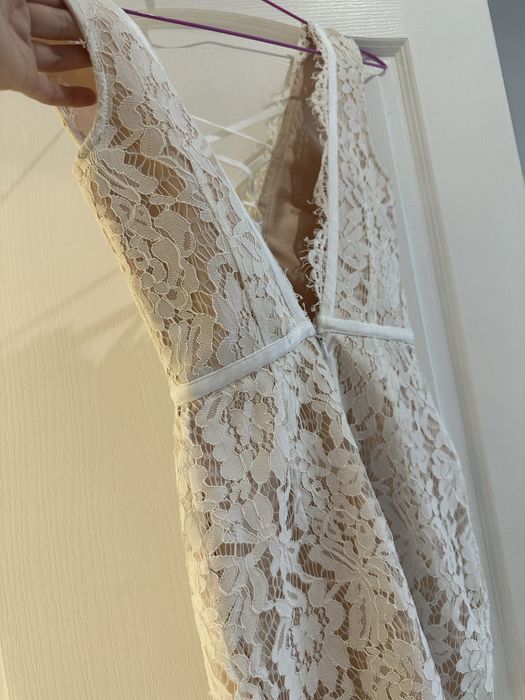 Бутикова Бандажна рокля