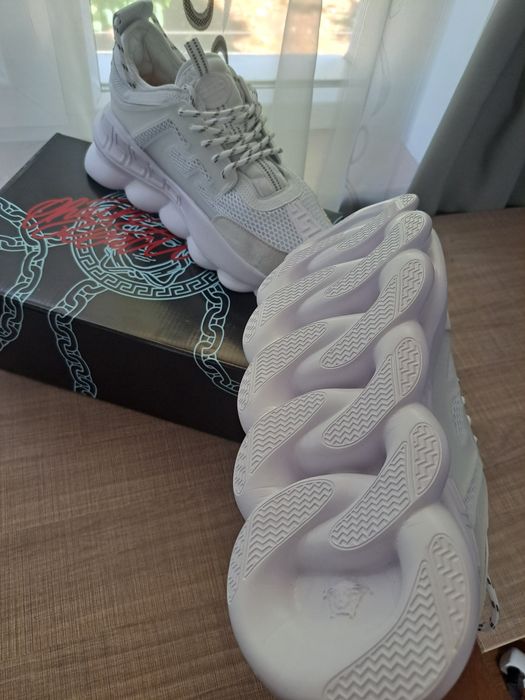 Versace chain reaction 40-44