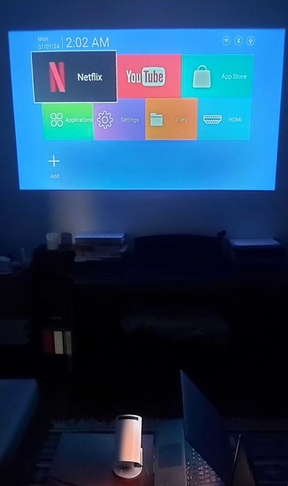 Videoproiector Smart Madynik