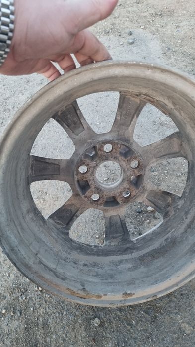 Диск Тойота камри