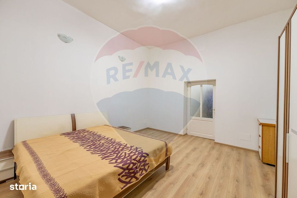Apartament la casă de închiriat