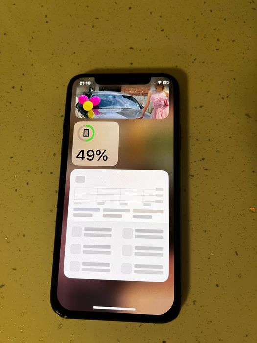 iPhone 10 ПРОДАВАМ