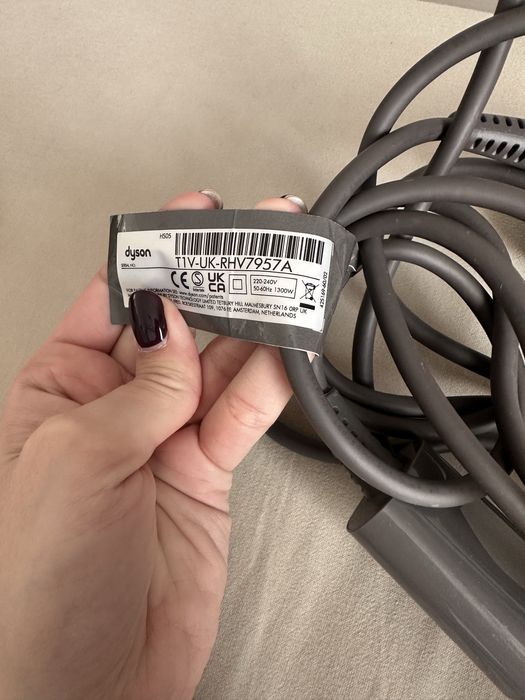 Продам стайлер dyson